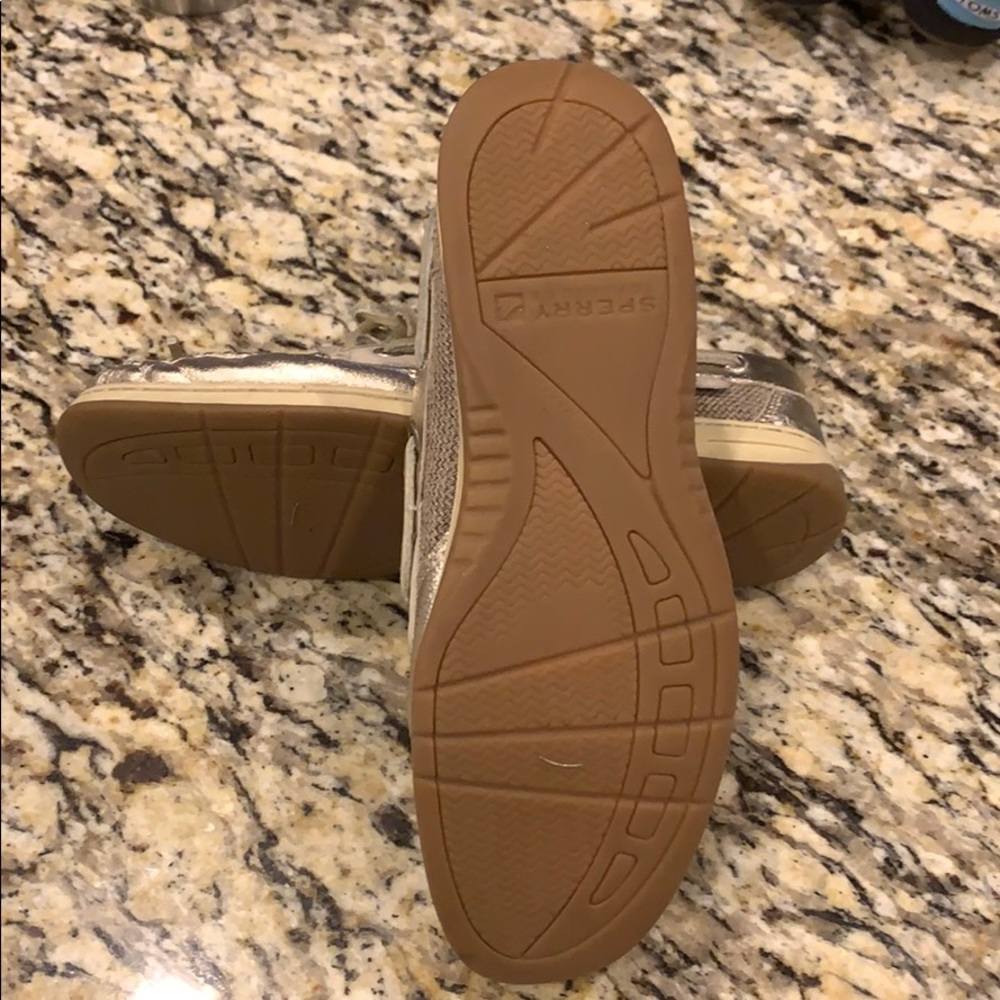 Speedy Topsiders - Picture 3 of 4